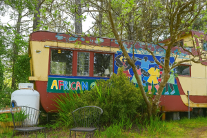 deluxe vintage accommodations at Souwester lodge