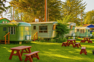 Sou'westervintage trailer resort, Seaview, Washington